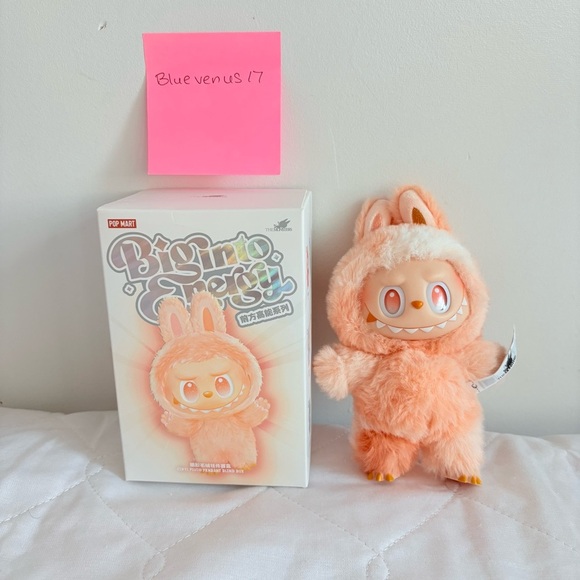 Pop Mart Big Into Energy Labubu Vinyl Plush - Happiness - Picture 2 of 9